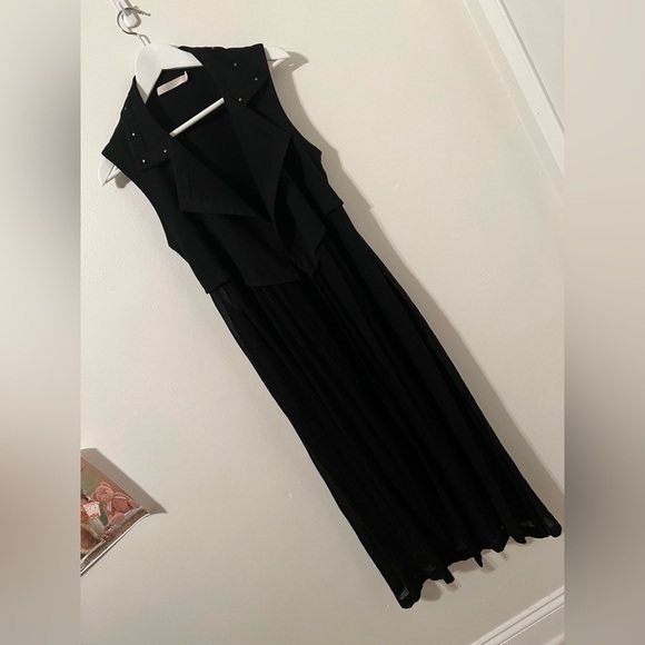 Testimony Los Angeles Sleeveless Long Duster Studded Collar Size Small - Picture 1 of 10